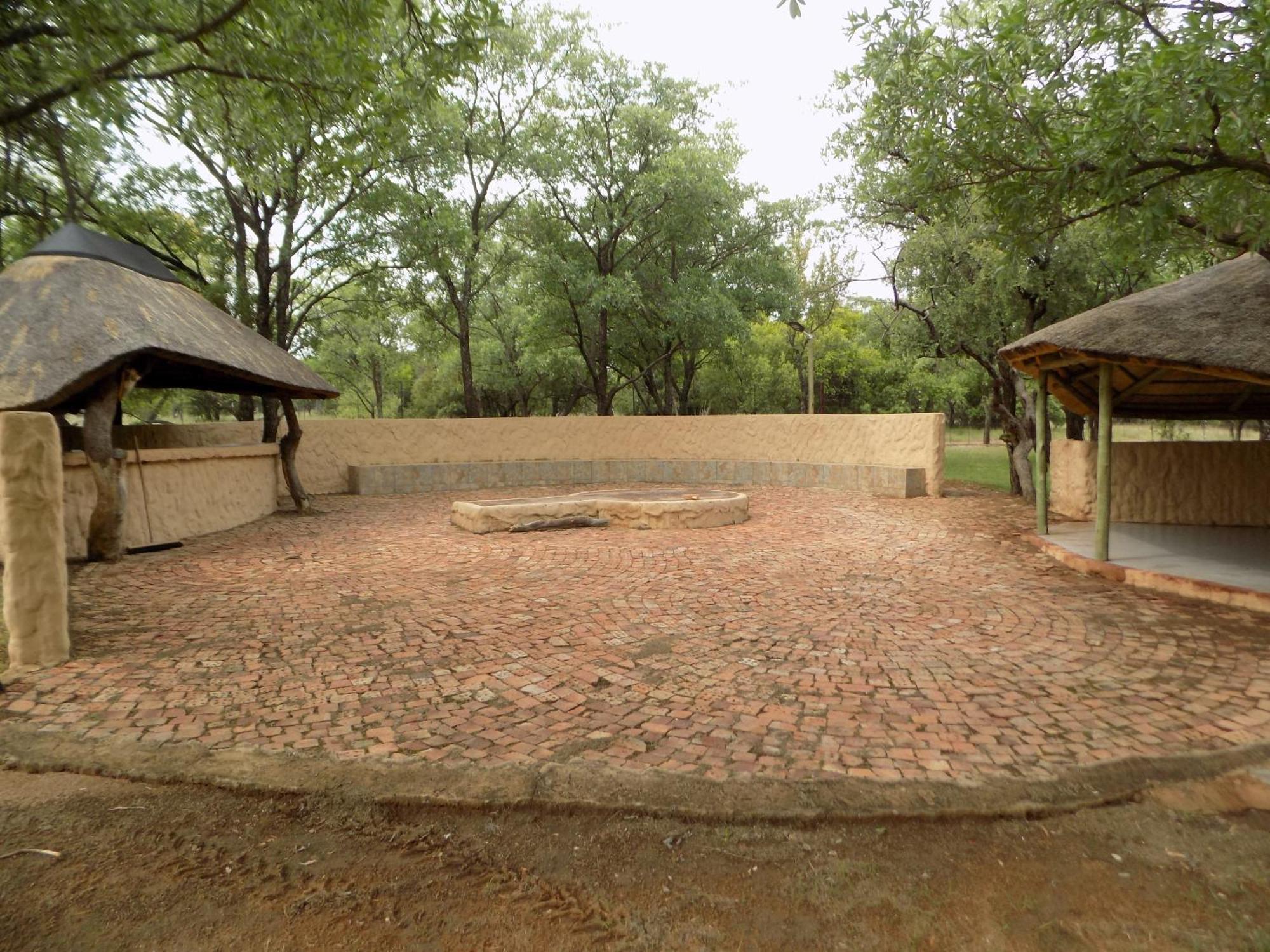 Tula Baba Game Lodge Brits Exterior foto