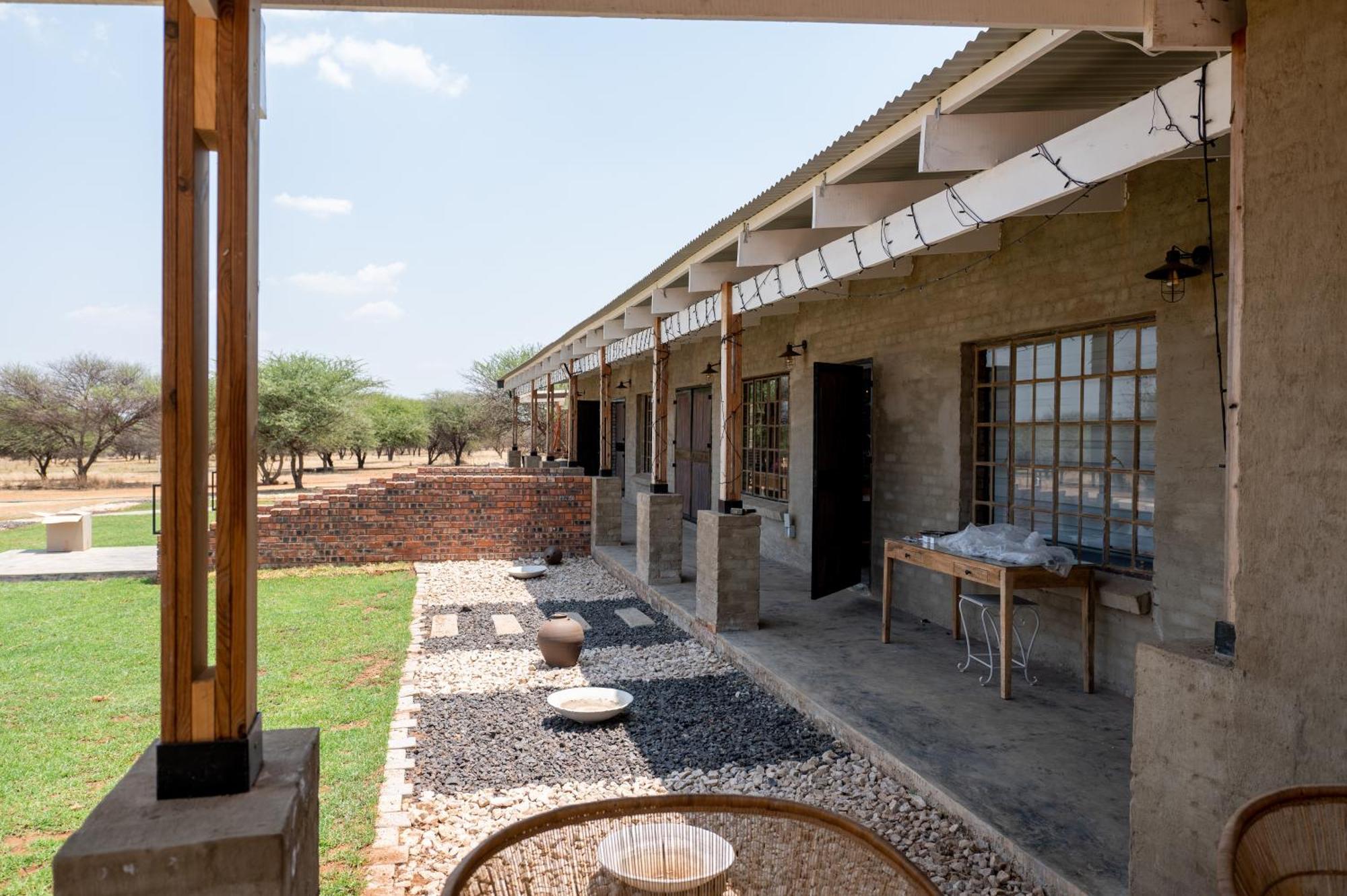 Tula Baba Game Lodge Brits Exterior foto